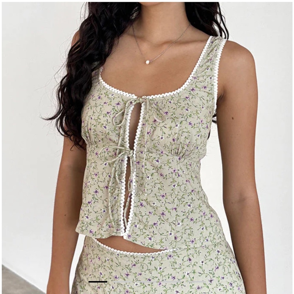 Tie Front Floral Top